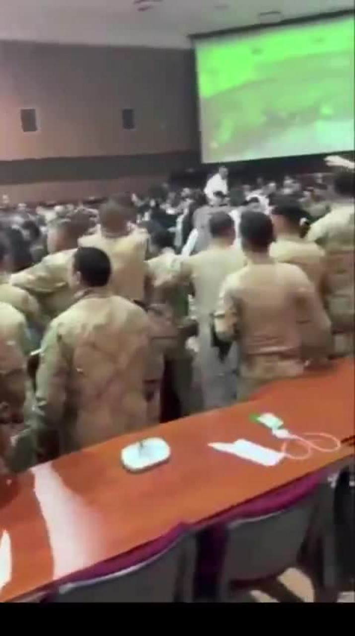 Barış Boyun davasında duruşma salonu karıştı! Jandarmaya saldırdılar...