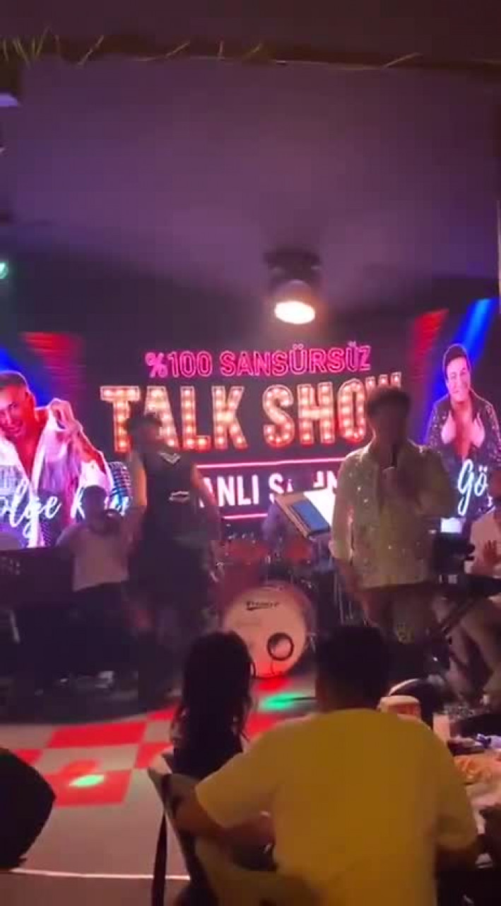 Gölge Rayan Güler & Ata Göçen sahnede büyüledi