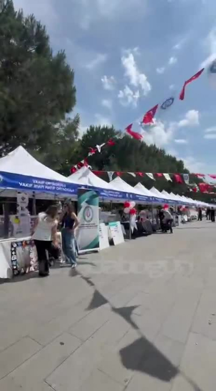 Bursa'da öğrenciler bilim projelerini tanıttı!