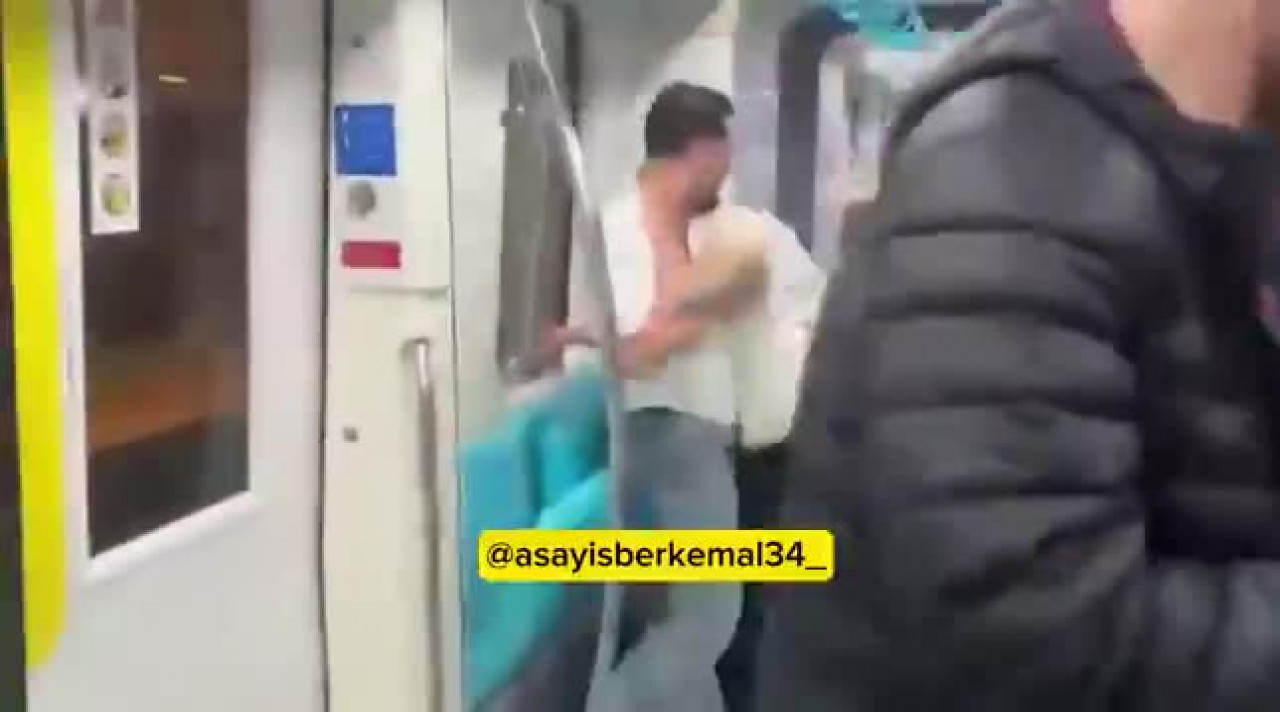 Toplu taşımada şiddet bitmiyor! Marmaray vagonu boks ringine döndü...