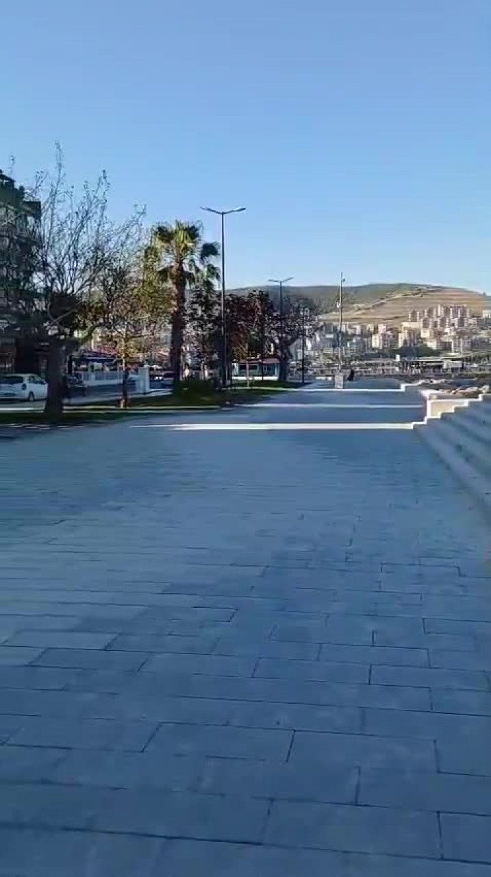 Gemlik sahili yenileme çalışmalarında sona  gelindi
