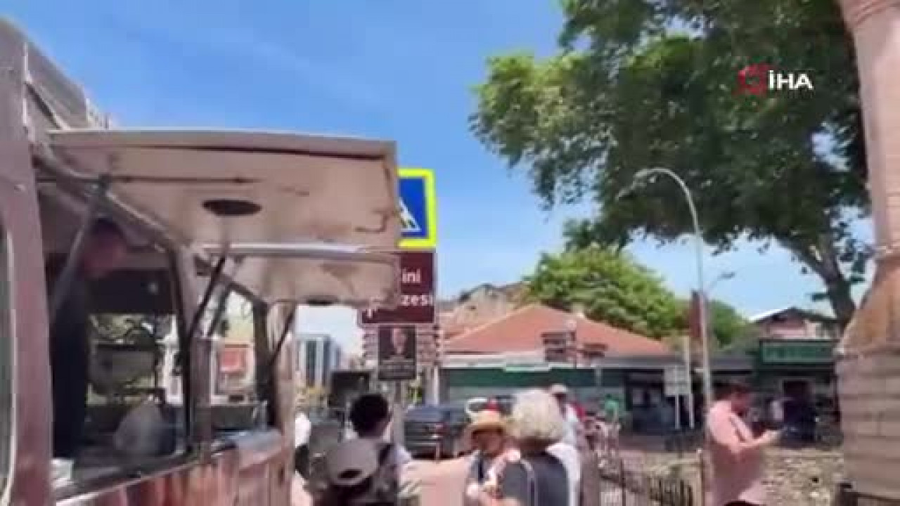 Ölümü Bursa'yı salladı: İznik Ayasofya Camii önünde izdiham yaratan lokma hayrı!