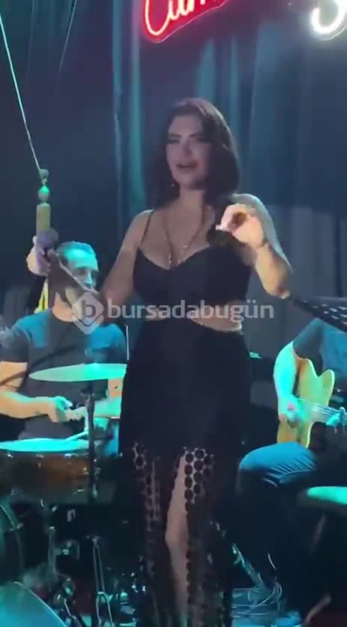 Pınar Erdem'den Özlüce'de coşku dolu gece!