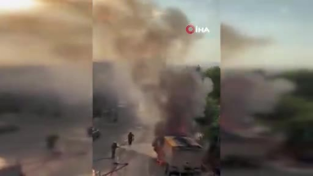 Bursa'da park halindeki kamyon alevlere teslim oldu