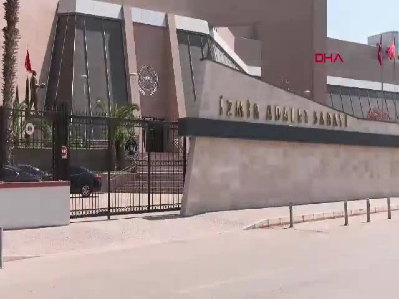 Taksiciyi öldürüp araçla alem yapmaya gitti, suçu uyuşturucuya attı! "Karıncayı bile incitmem"