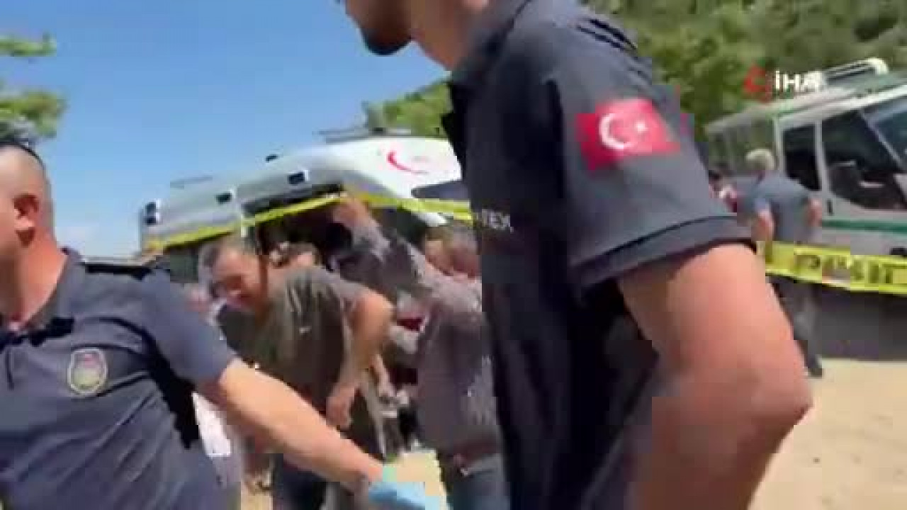 Park halindeki araçta 2 gencin sır ölümü!