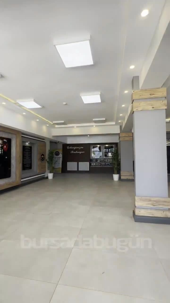 Bursa'da LGS şampiyonlarının adresi! Hem lisede hem üniversitede büyük destek var
