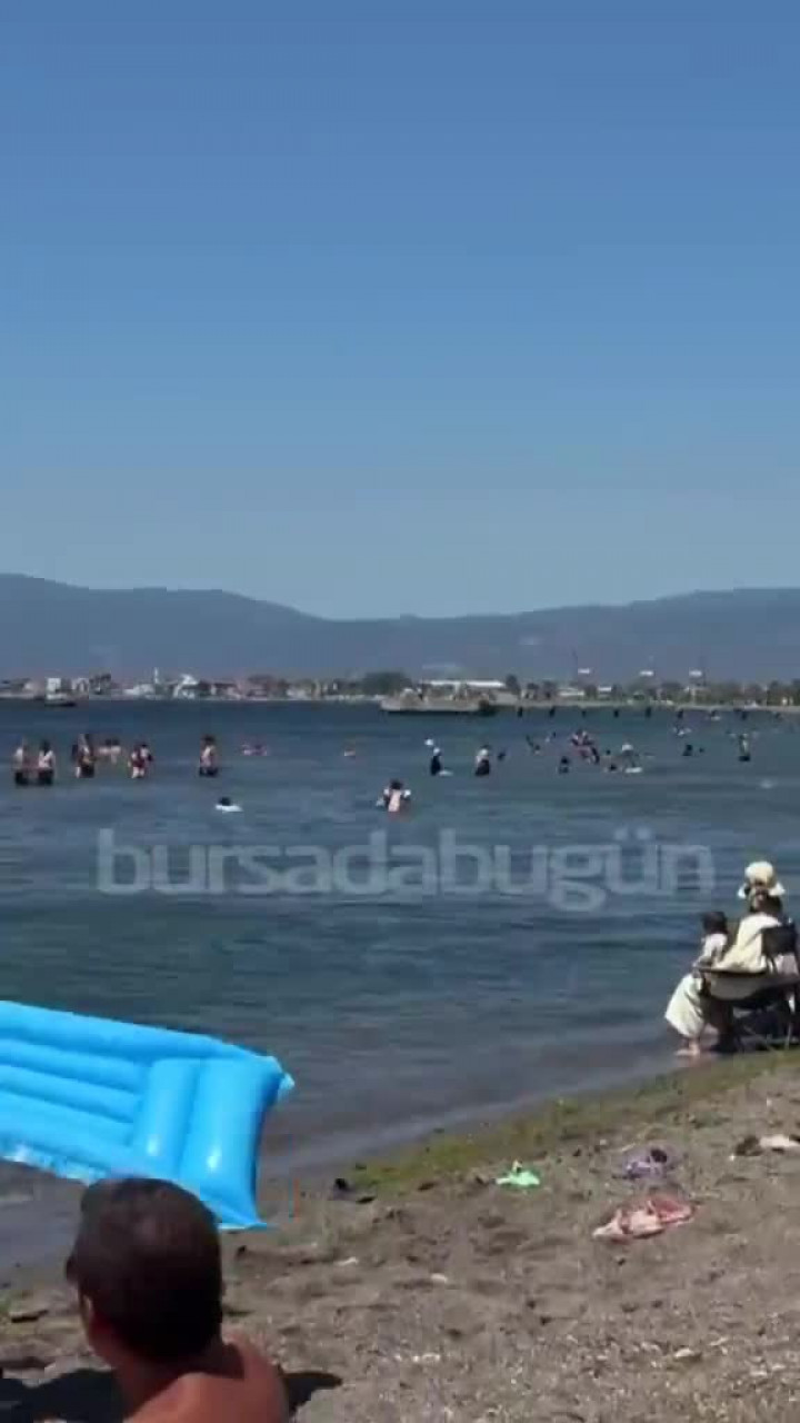 Bursa sıcaktan sahile koştu! Hafta sonu dolup taştı