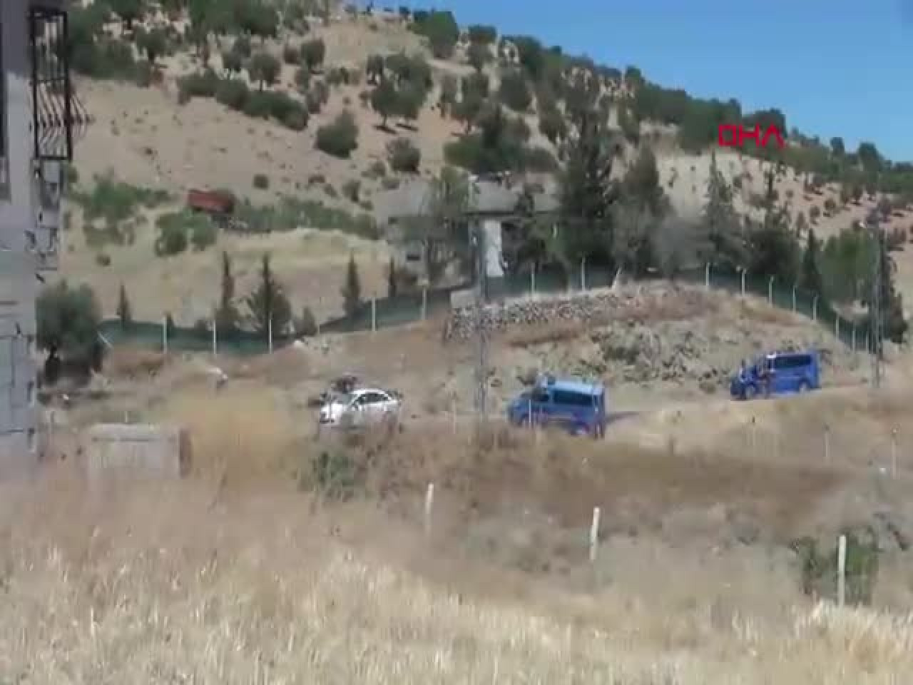 Yol verme tartışması meydan savaşına dönüştü! Ölü ve yaralılar var...