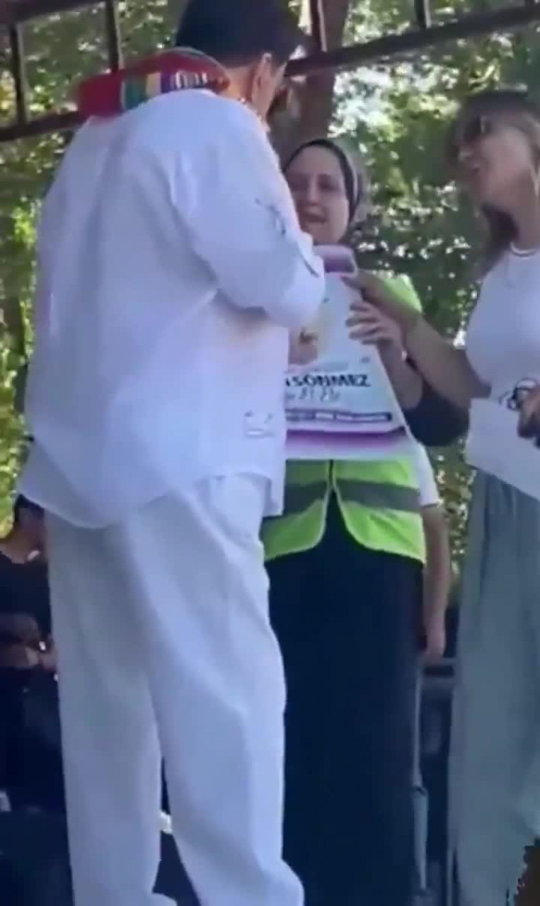 Bursa'da ünlü sanatçıdan acılı anneye şoke eden sözler! Tepki yağıyor...