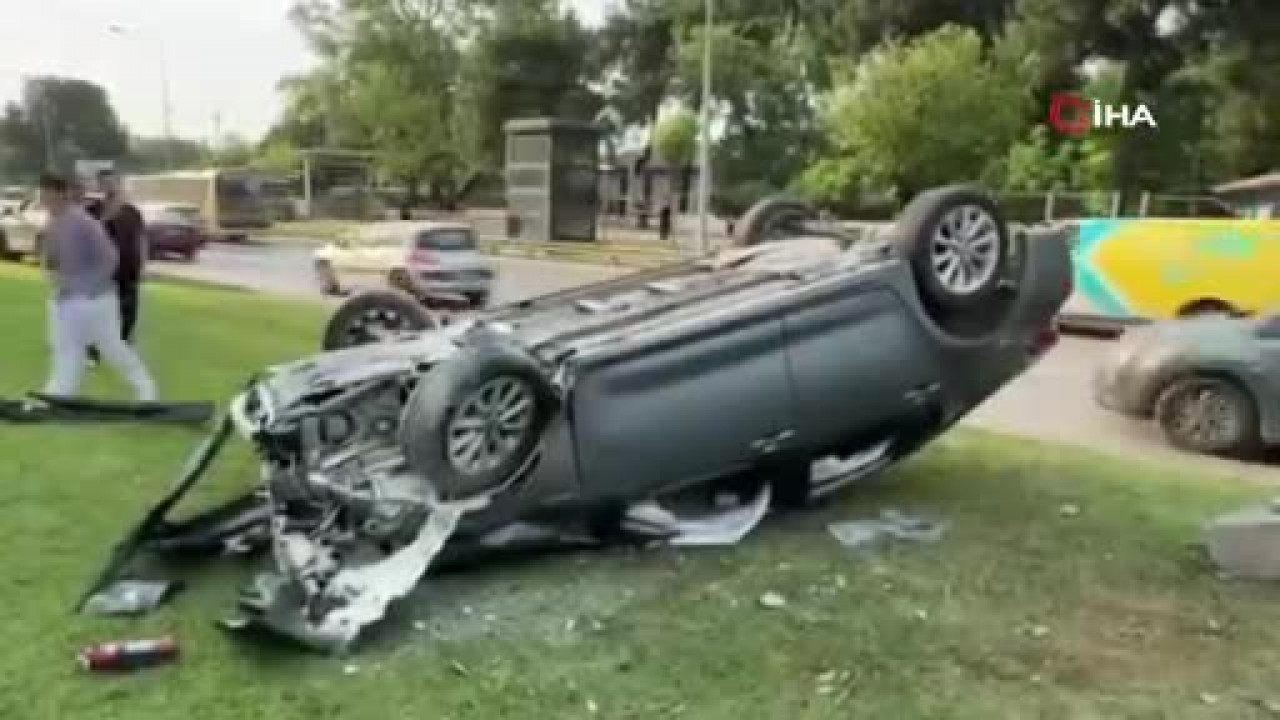 Bursa'da 'verilmiş sadakaları varmış' dedirten kaza! Takla atan araçta yaralanmadılar
