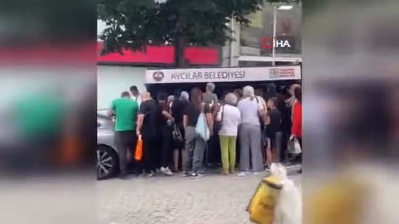 Bu kadarı da pes dedirtti! Çöpe atılan ürünl...