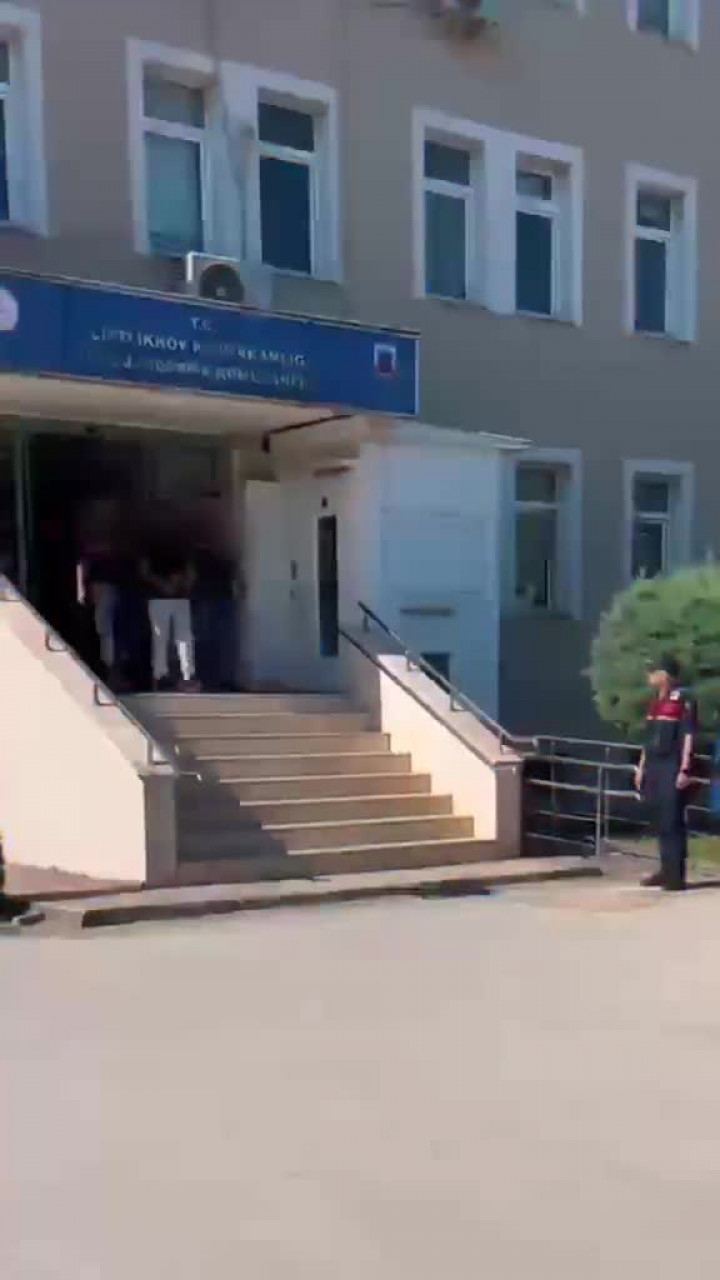 Eş zamanlı uyuşturucu operasyonu! 3 şüpheli tutuklandı