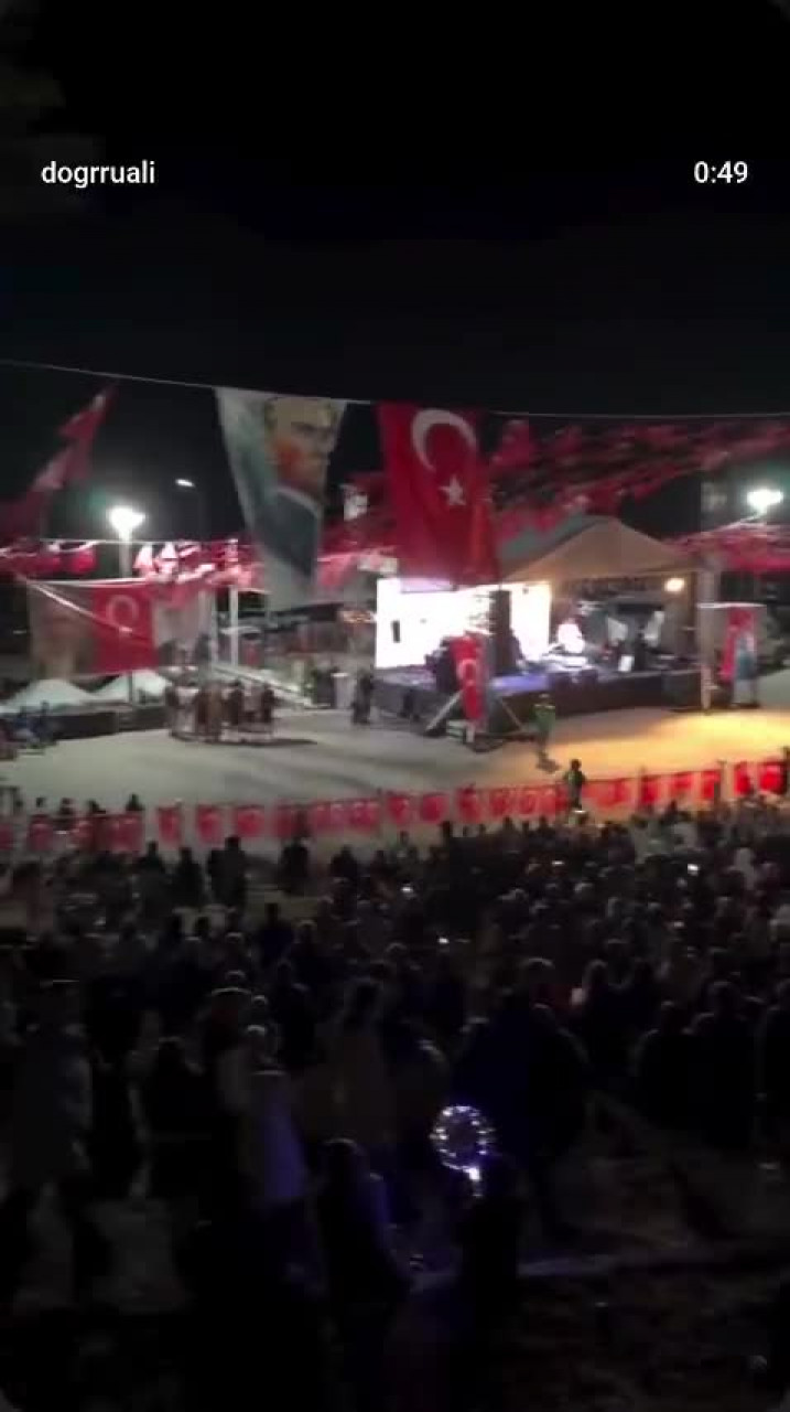 Kocayayla'da Menteşeli Cengiz rüzgarı! Binlerce kişi türkülere hep bir ağızdan eşlik etti