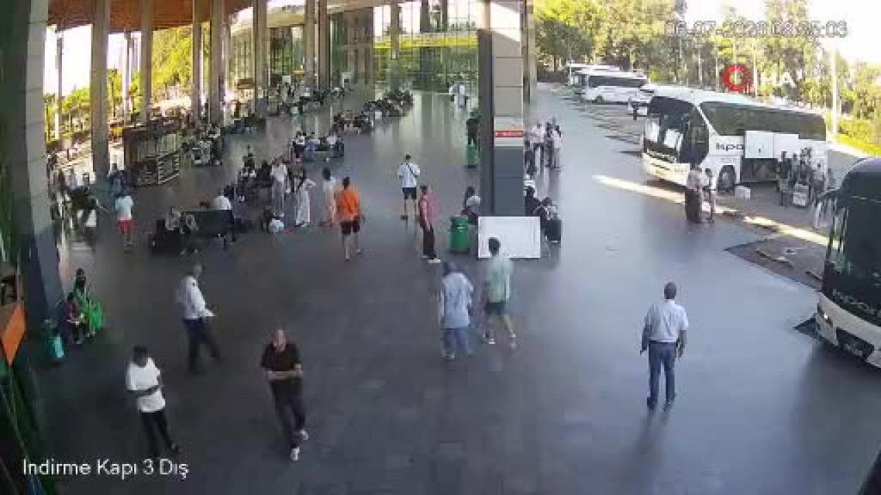 Bursa'dan yola çıkan otobüse şok baskın! Bagajlar açılınca ekipler alarm verdi