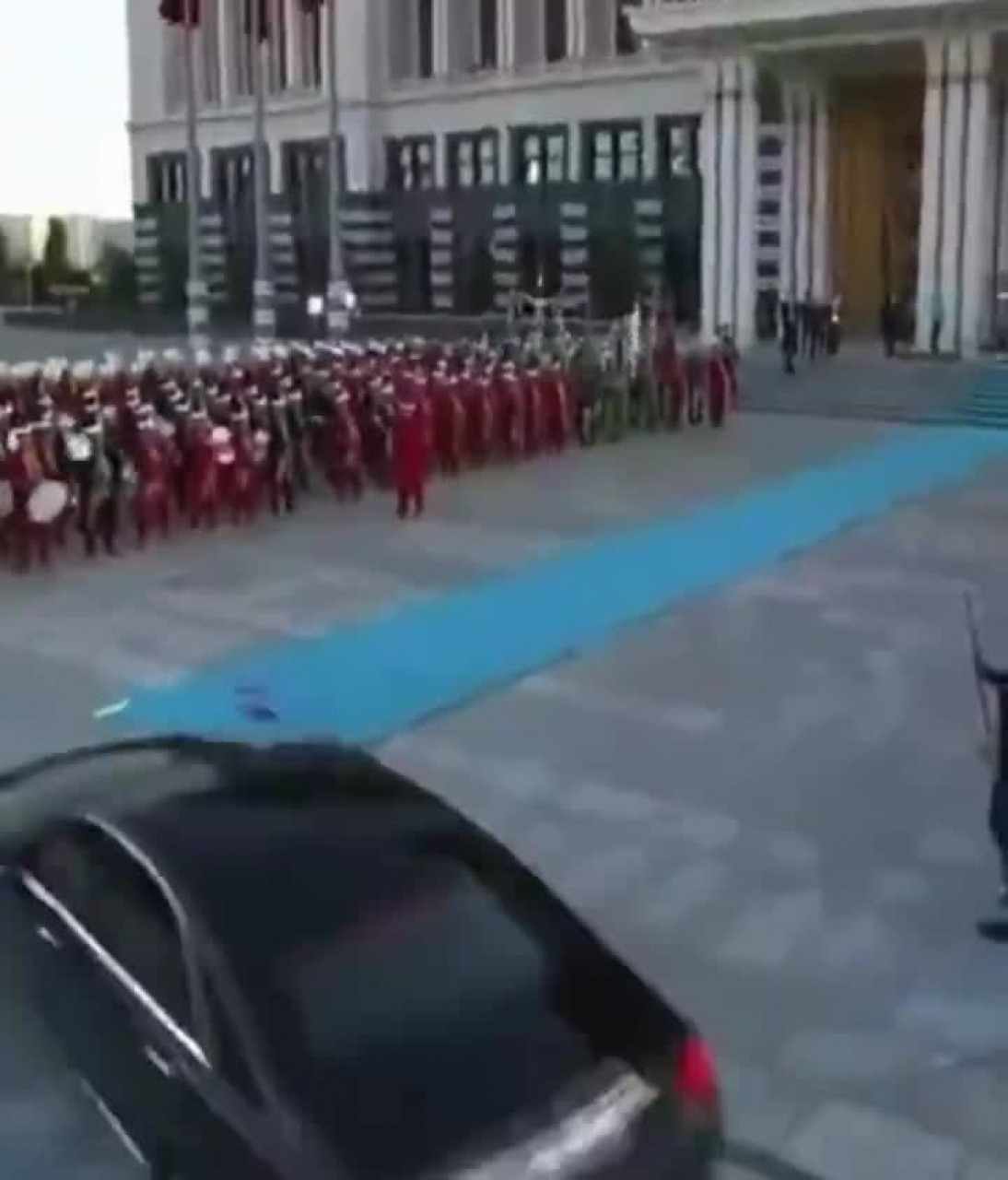Külliye'yi ilk kez gördü, başkanın tepkisi kameralara böyle yansıdı!