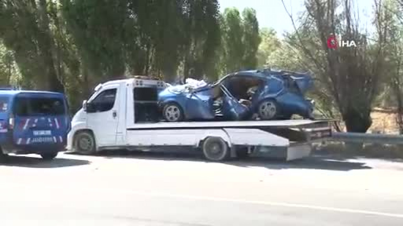 Kahreden kaza! Anne, baba ve sekiz aylık bebekleri can verdi...