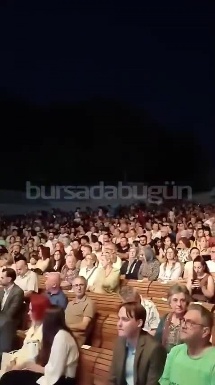 Altın Karagöz Halk Dansları Yarışması'nda birincilik ödülü sahibini buldu