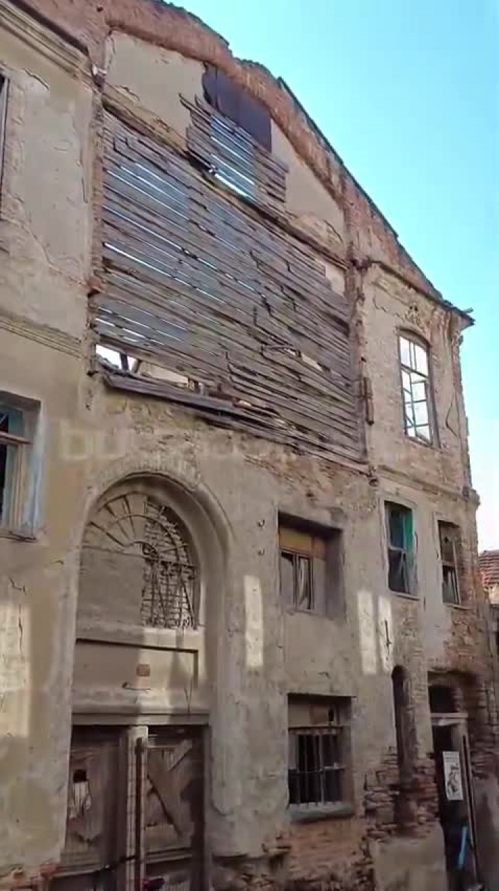 Bursa'da sahipsiz bina için güvenlik çağrısı!