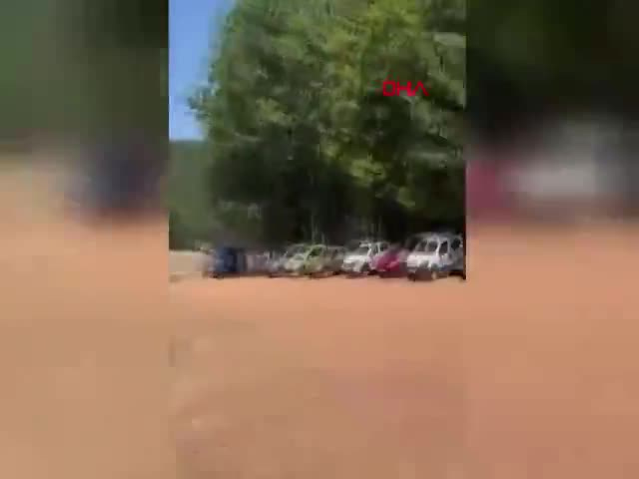 Bursa'da küçük Ela'nın elma şekeri isteği yarım kalmadı! Jandarma anons geçti...