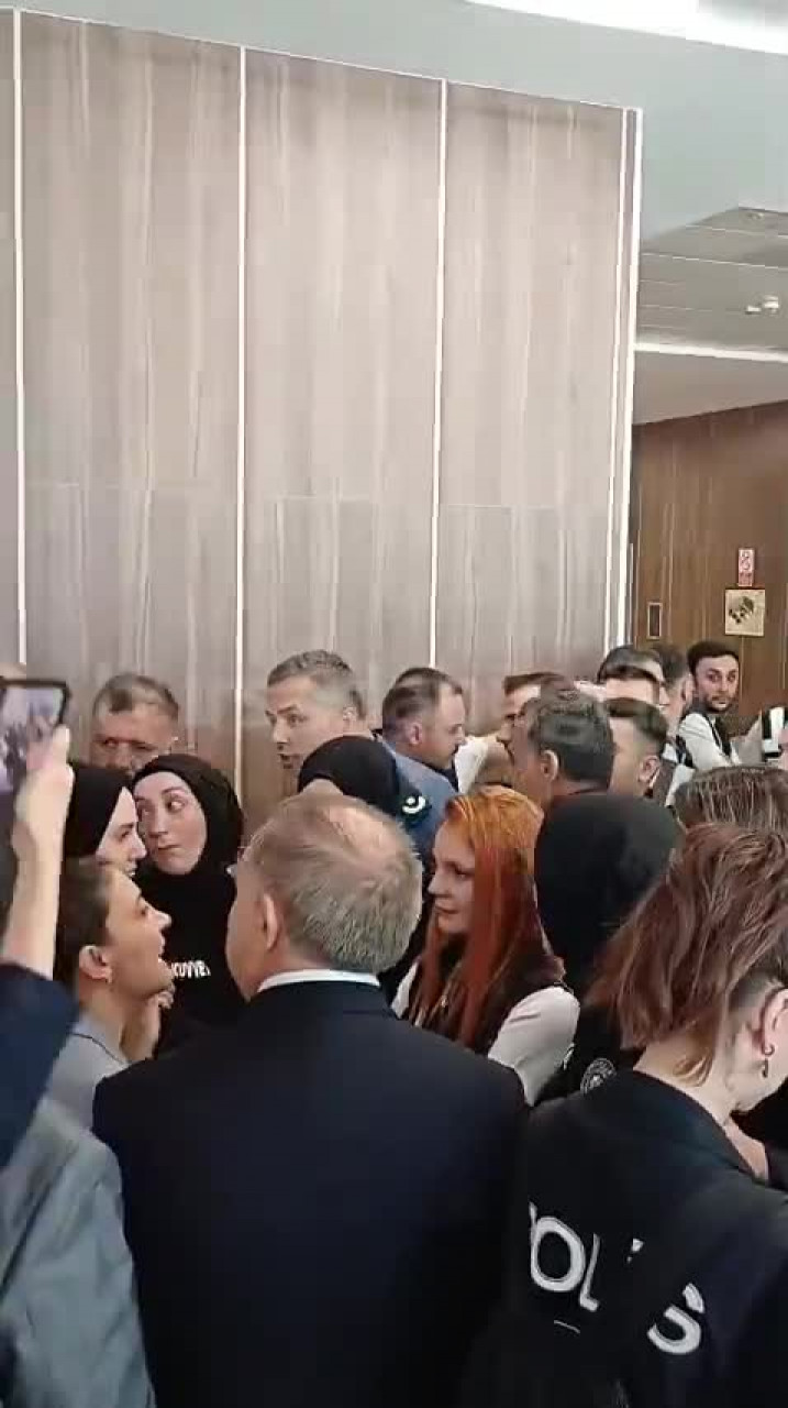 Mustafa Bozbey'in davası öncesi adliyede gerginlik!