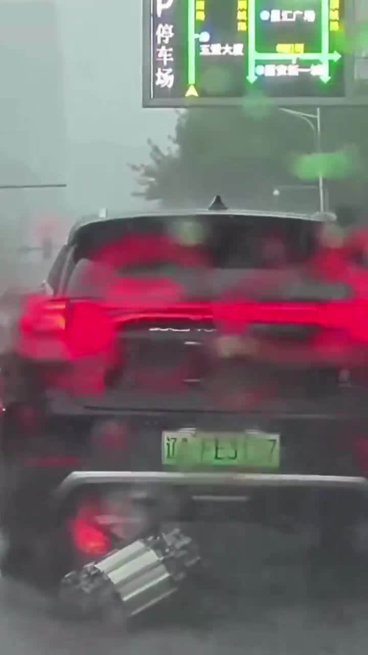 Otomotiv dünyasını ayağa kaldıran görüntü!