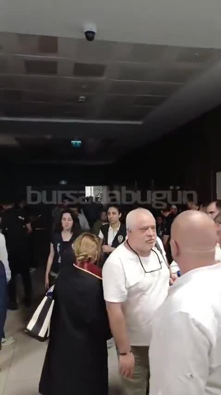 Mustafa Bozbey'in davasında ilk gün sona erdi