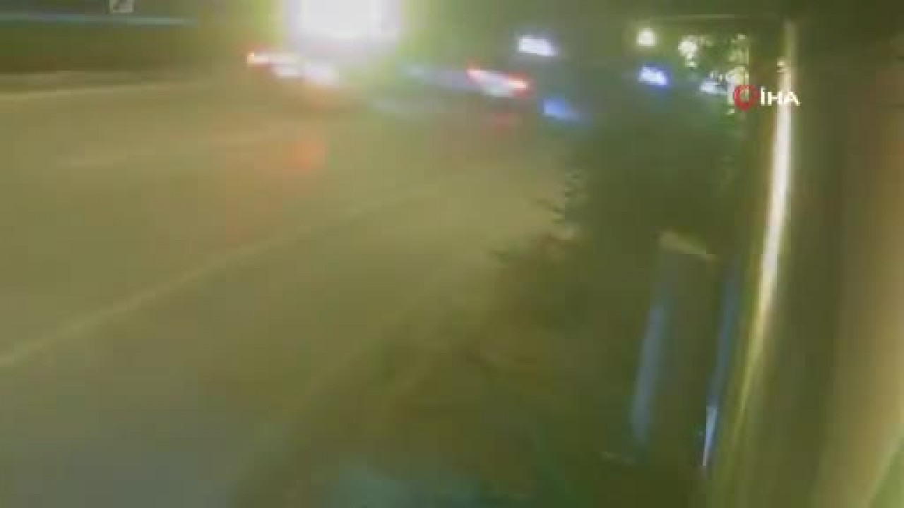 Bursa'da gece yarısı korkutan kaza! Görüntüler ortaya çıktı...