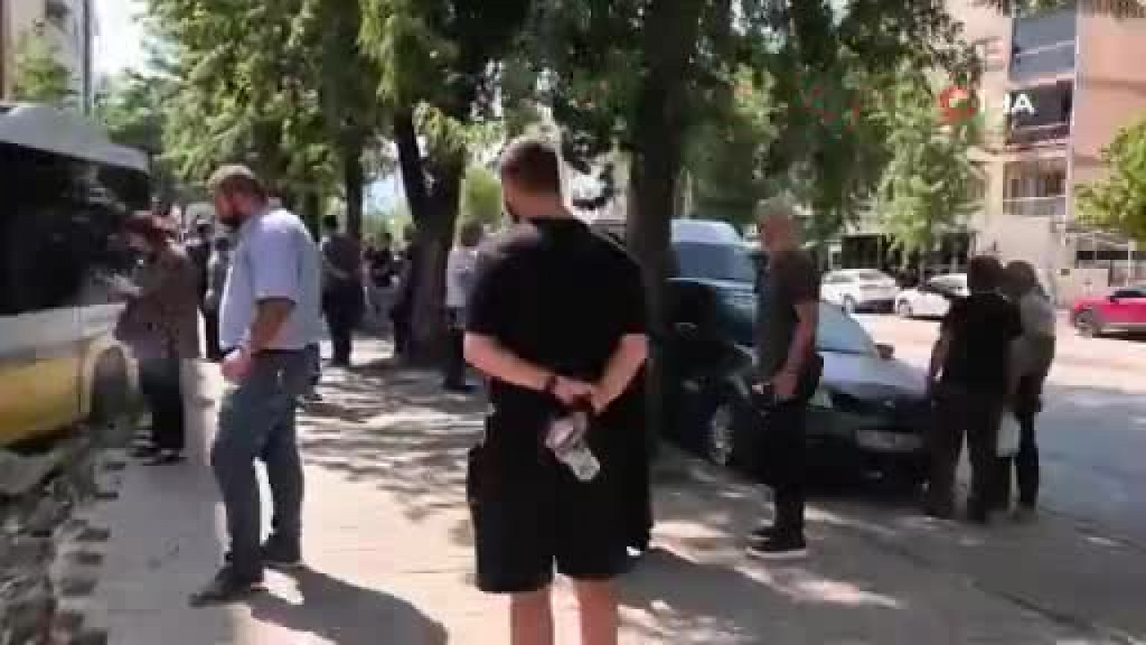 Bursa'da yürekleri ağza getiren kaza! Önüne ne geldiyse biçti, arsaya uçtu...