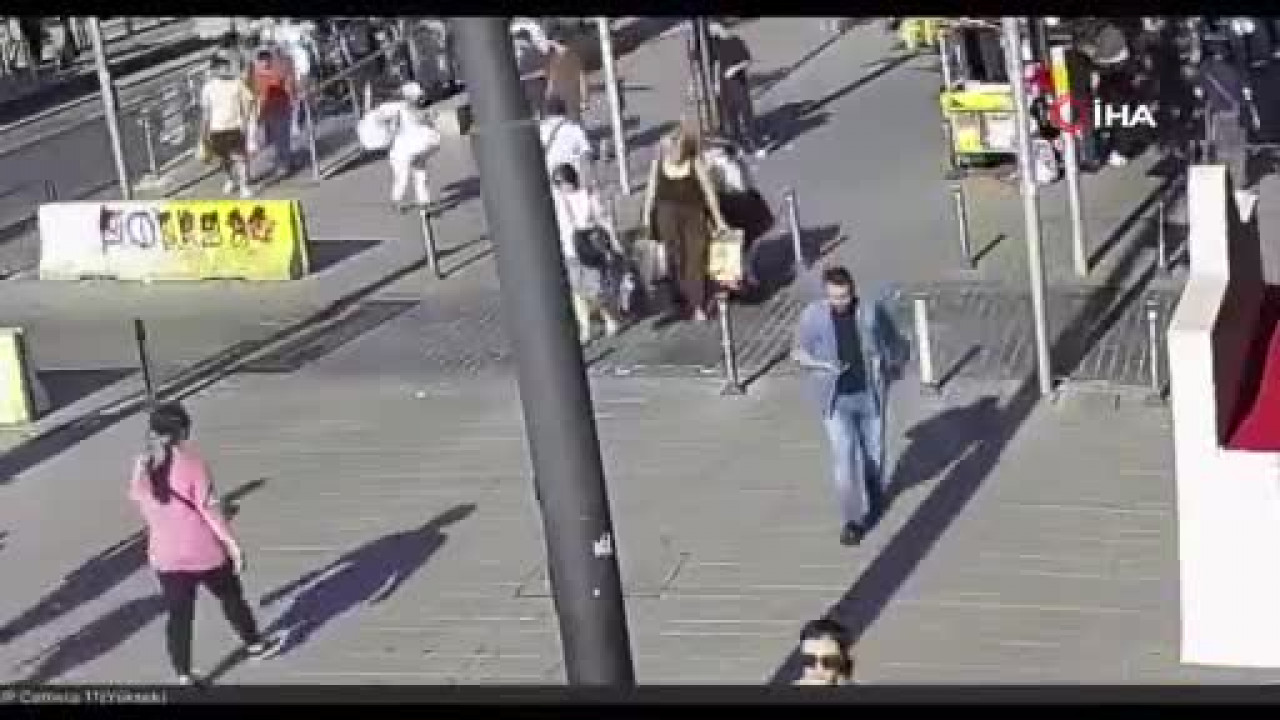 Turist cüzdanı çalan çocuklar suç makinesi çıktı!