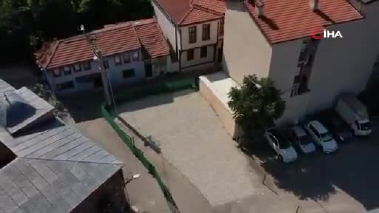 Bursa'da şok iddia! Şehit mezarı olabilecek alan otoparka çevrildi...