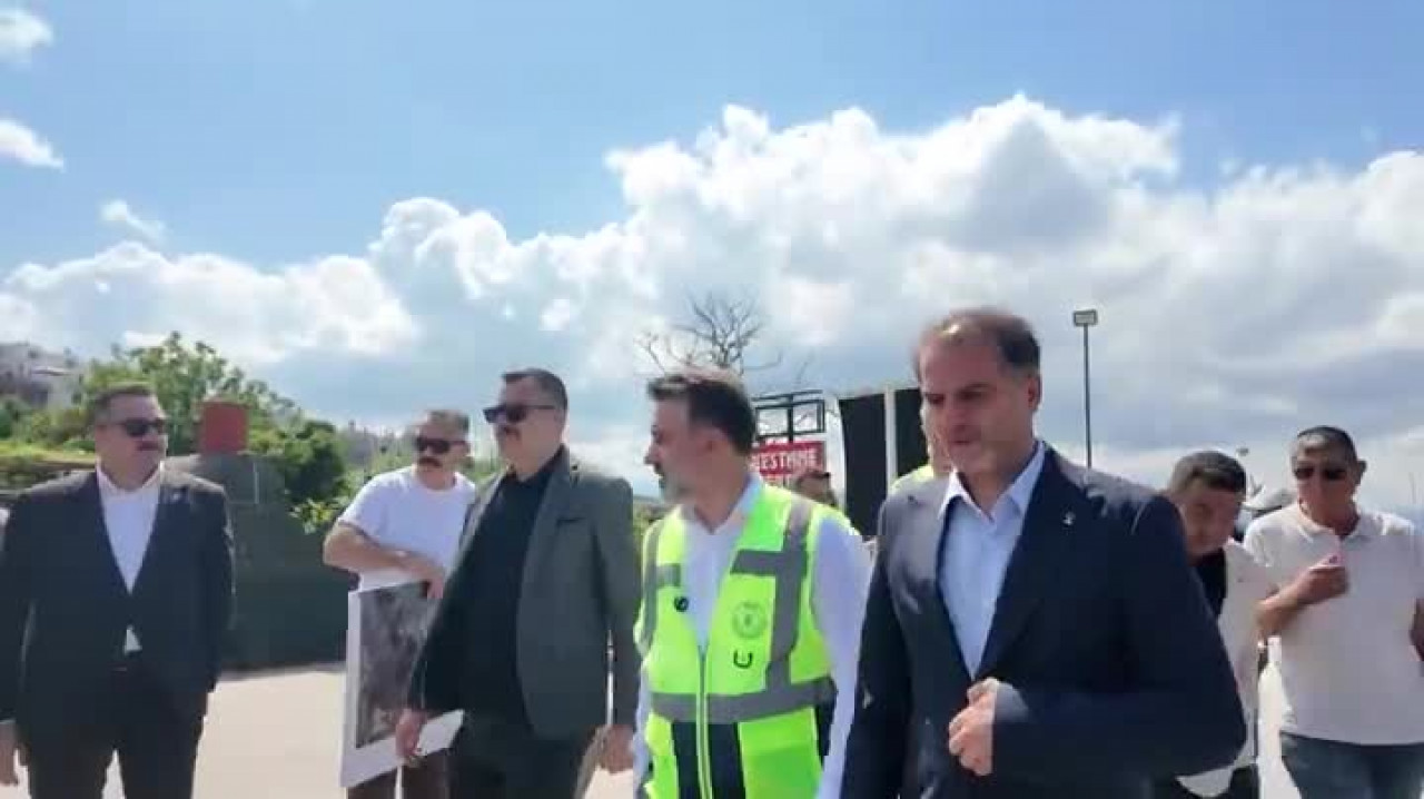 Bursa'da Büyükşehir mesaisi hız kesmeden sürüyor! Ulaşımdan kültür-sanata kapsamlı çalışma...