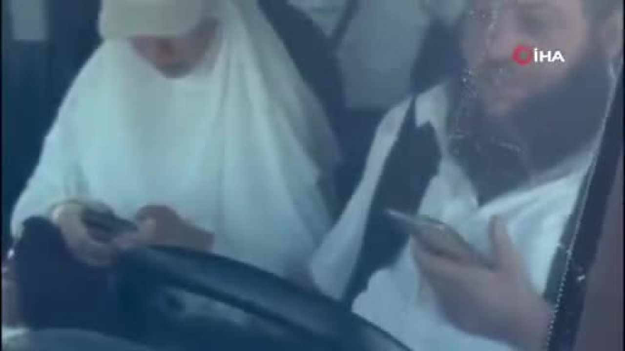 Nikah salonunda ortalık karıştı! Polis eşliğinde evlendiler...