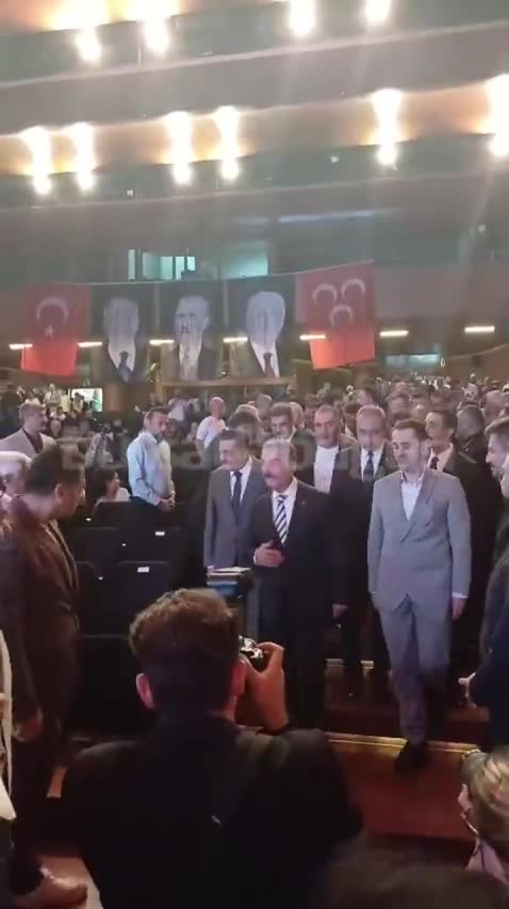 Bursa MHP Osmangazi'de bayrak değişimi! Yeni başkan seçildi