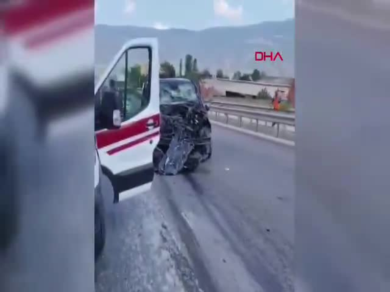 Çorum FK'lı Atakan Akkaynak ve ailesi kazada yaralandı