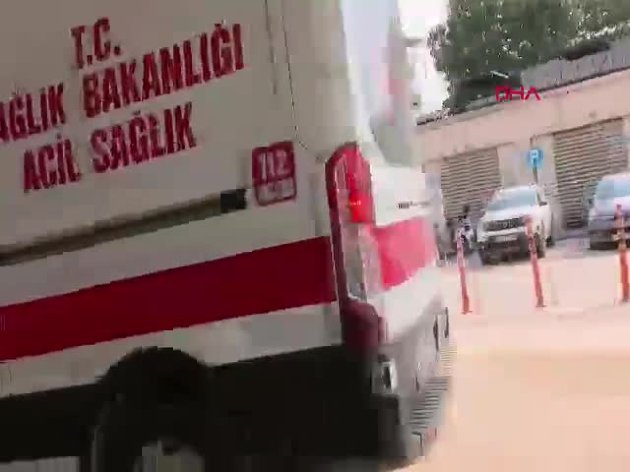 Bursa'da talihsiz kaza! Balkondan düşen bebeğin hayati tehlikesi var...