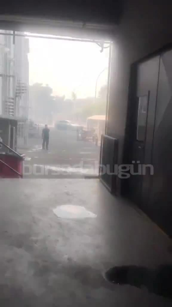 Bursa'da işçilerin mola saati zehir oldu! Dışarı çıkan neye uğradığını şaşırdı