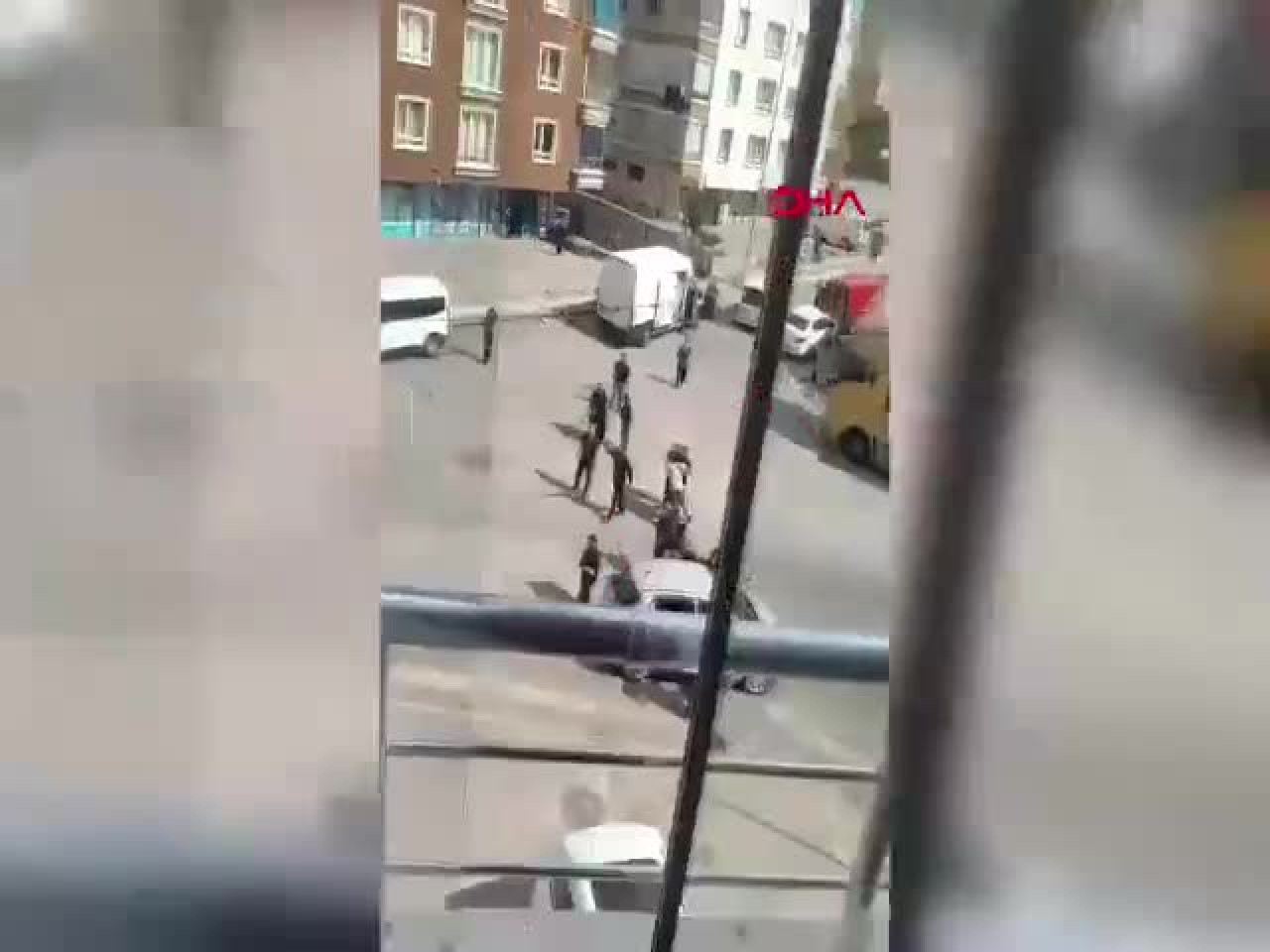 Cenaze yemeğinin ardından dehşet: Kalabalığın üzerine pompalı tüfekle ateş açtı