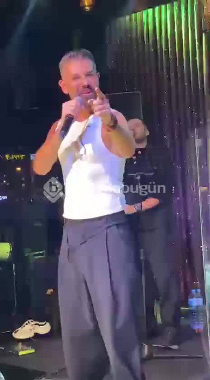 Mehmet Çevik Bursa'da Cuma gecesine damga vurdu!