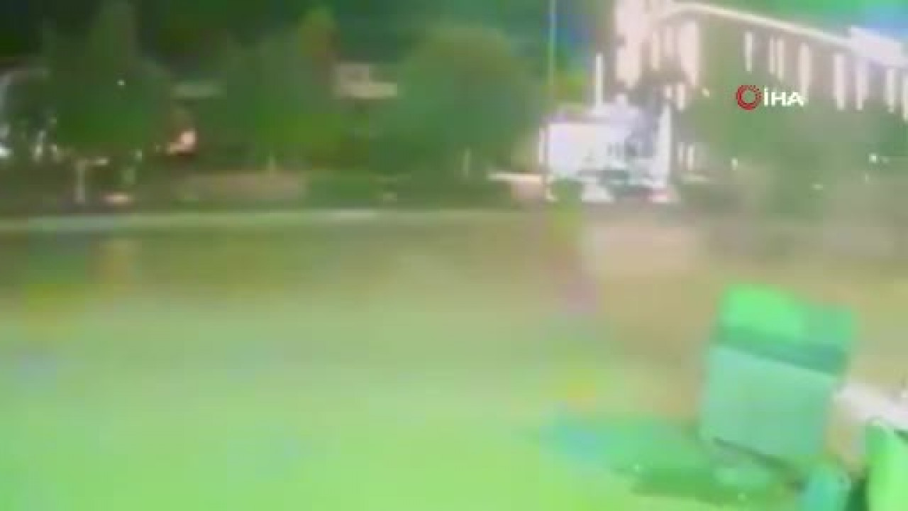 Oğlunu görünce fenalaştı! Bursa'daki kaza sonrası yürek burkan anlar...