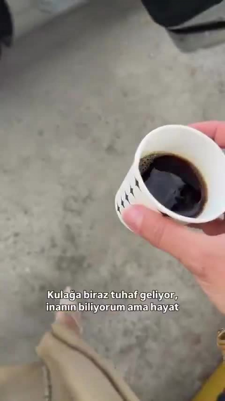 Duyanlar şaşıp kalıyor! Genç kız, o anları kayda alıp paylaştı