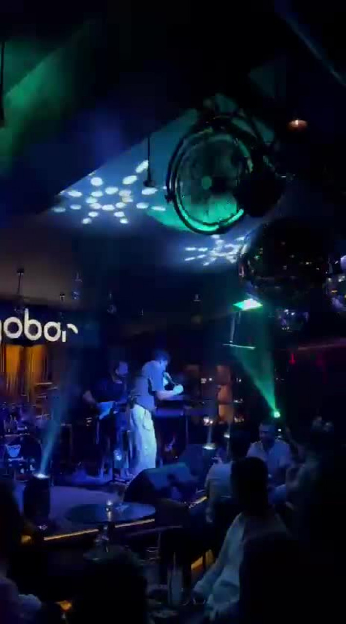 Cengiz Ateş, Bongo Bar'da sahne aldı: Bursa'da cuma gecesi müzikle renklendi
