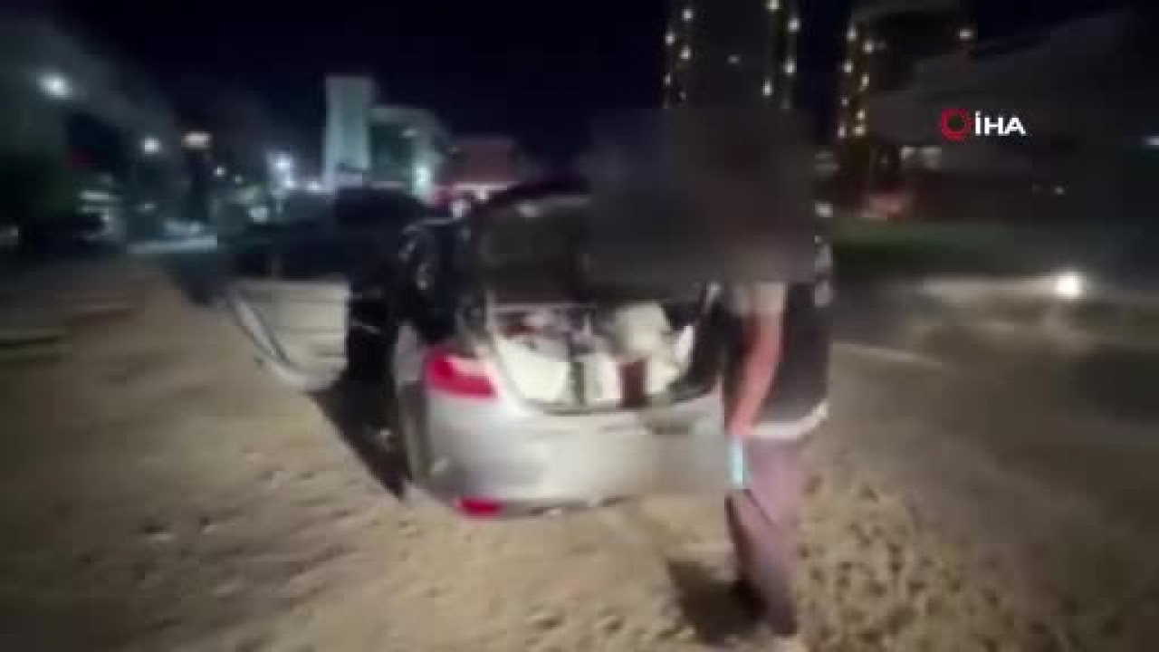 Bursa'da zehir tacirlerine darbe! Ev ve aracından uyuşturucu fışkırdı...