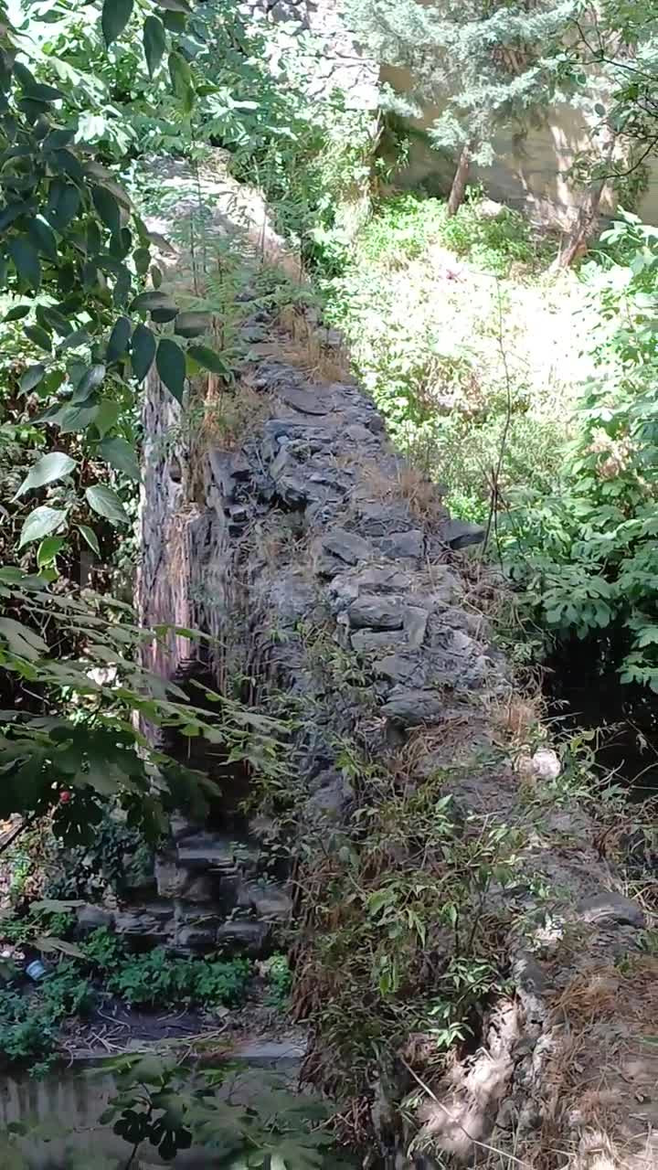 Bursa'da Roma döneminden kaldığı iddia edilen gizemli köprü!