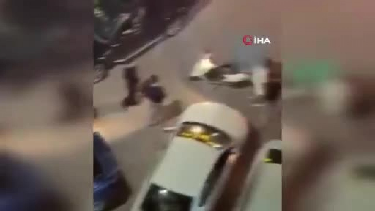 Bursa'da trafikte 'sinyal' gerilimi! "Burası benim mahallem" diyerek araçtan indi