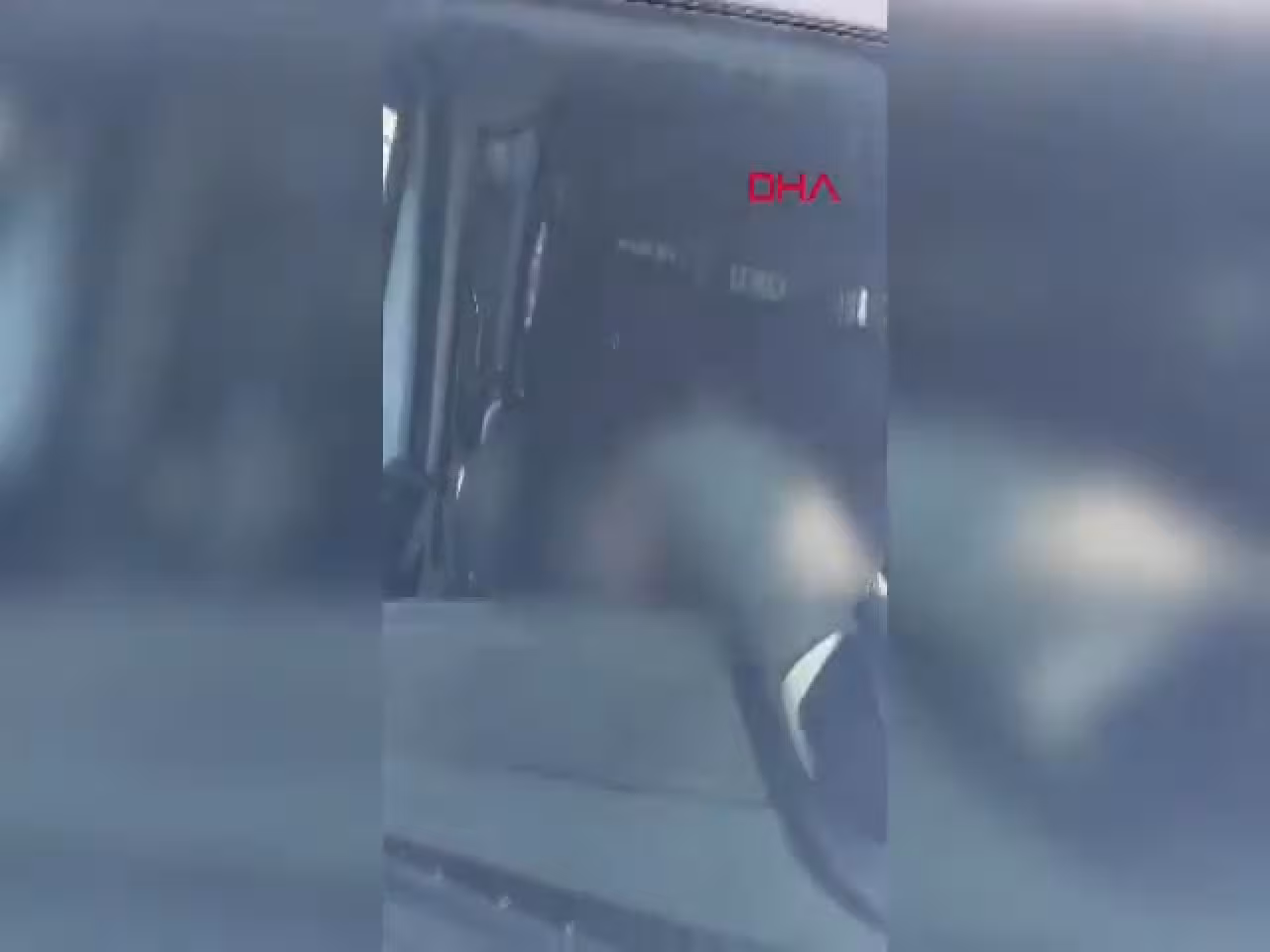 Arnavutköy'de iş arkadaşı dehşeti: Servis şo...