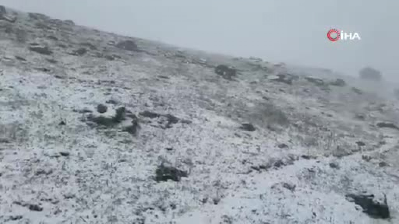 Sonbahar gelmeden kış geldi! Eylül ayında kar yağdı...