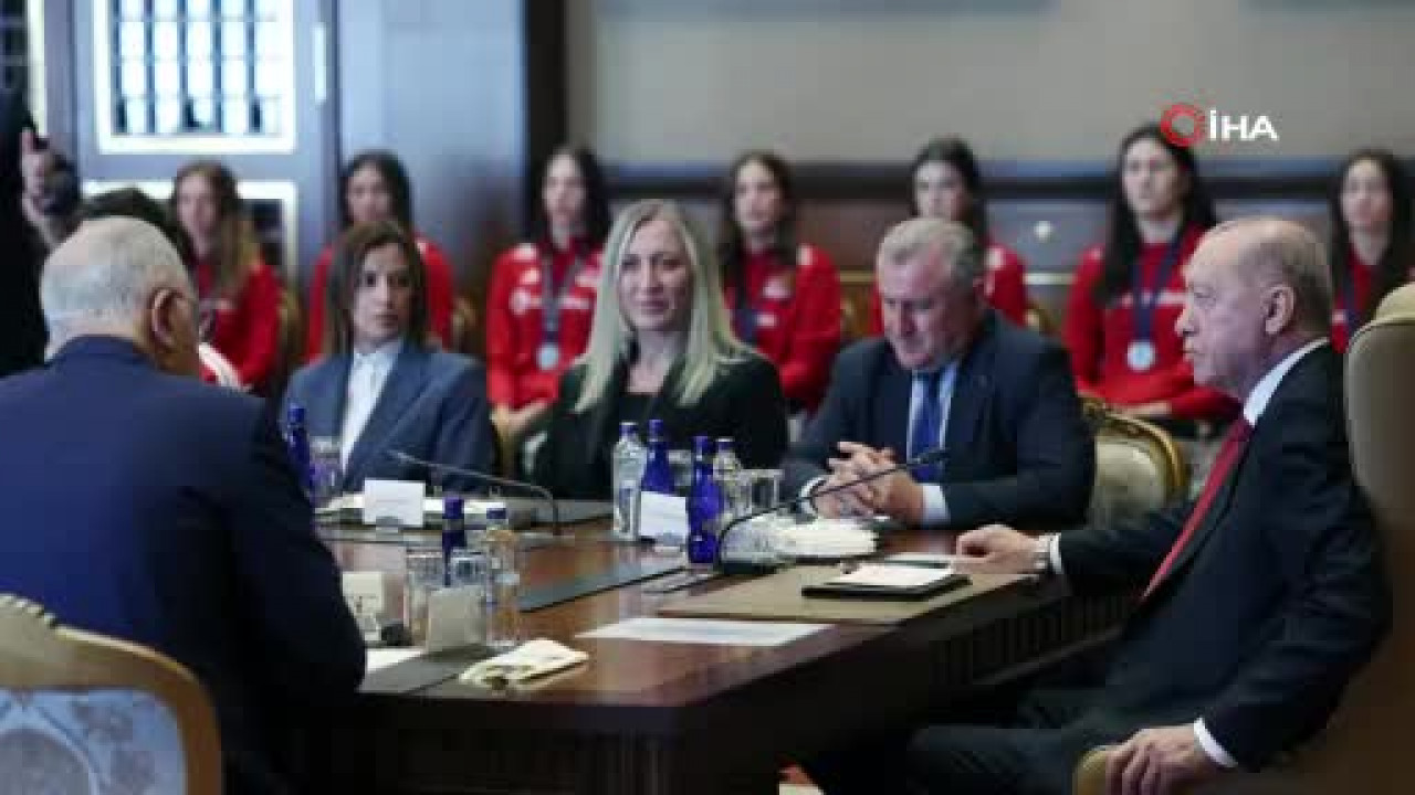 Cumhurbaşkanı Erdoğan Filenin Sultanları'nı kabul etti