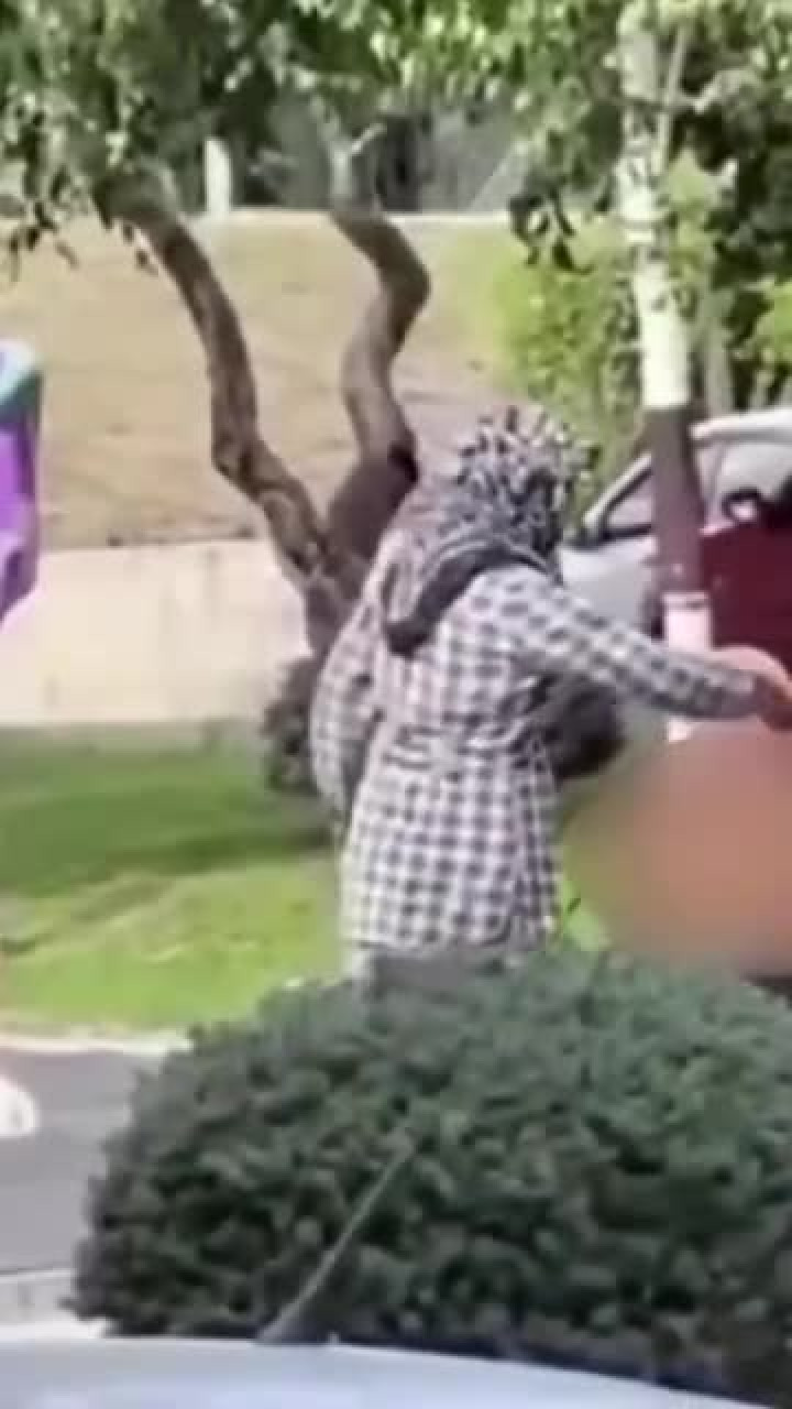 Banyoyu kirletmemek için bulduğu yöntem şaşkına çevirdi