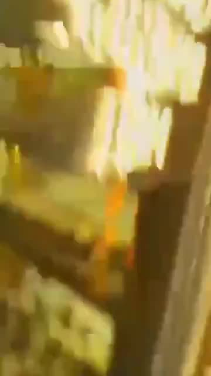 Rusya'nın tatil cennetinde alevler yükseldi! İnsansız deniz araçlarıyla vurdular
